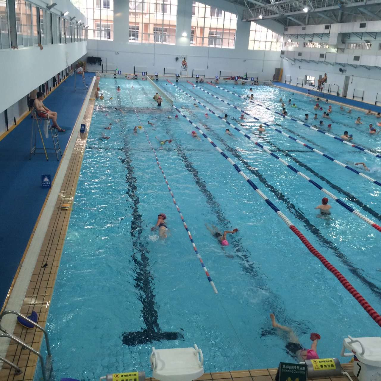 上海市七寶中學游泳池項目  泳池大小：50*21米(圖1)